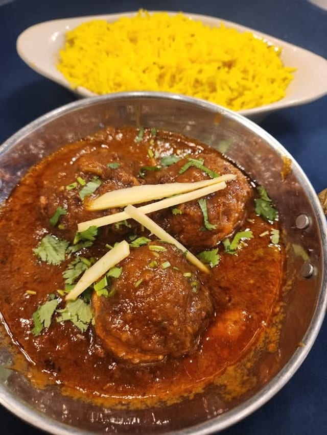 Nargasi Kofta Curry.